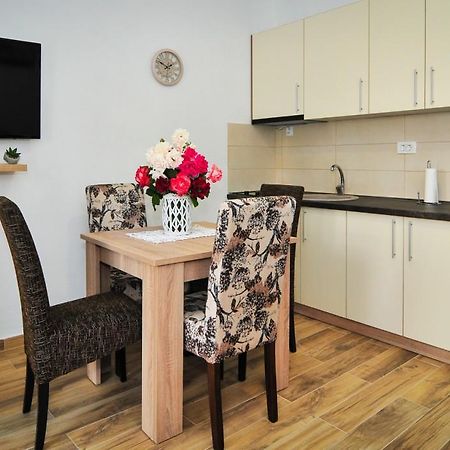 Apartmani Bekonja Tivat Exterior foto